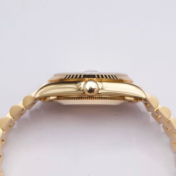 Rolex Mid-Size Datejust 68278